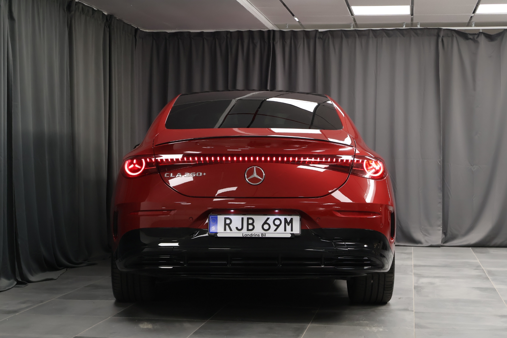 Mercedes-Benz CLA 2025, bild 4/10