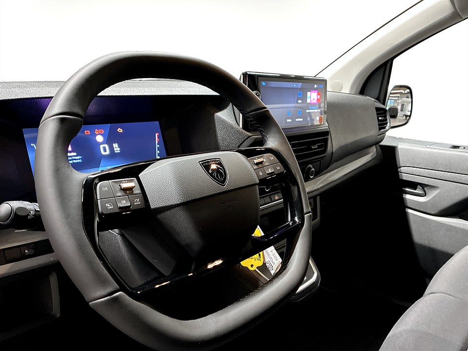 Bild på Peugeot Expert 150hk Aut L2 - DIESELVÄRMARE MM INGÅR!
