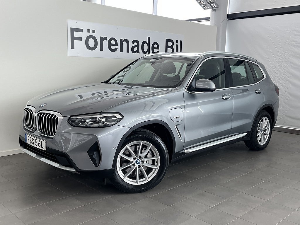 BMW X3 xDrive30e HiFi Dragkrok 18" Park Assist Sportstol