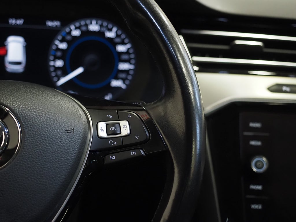 Volkswagen Passat SC 2.0 TDI 4Motion GT R-Line Cockpit Drag Skinn Kamera 2018