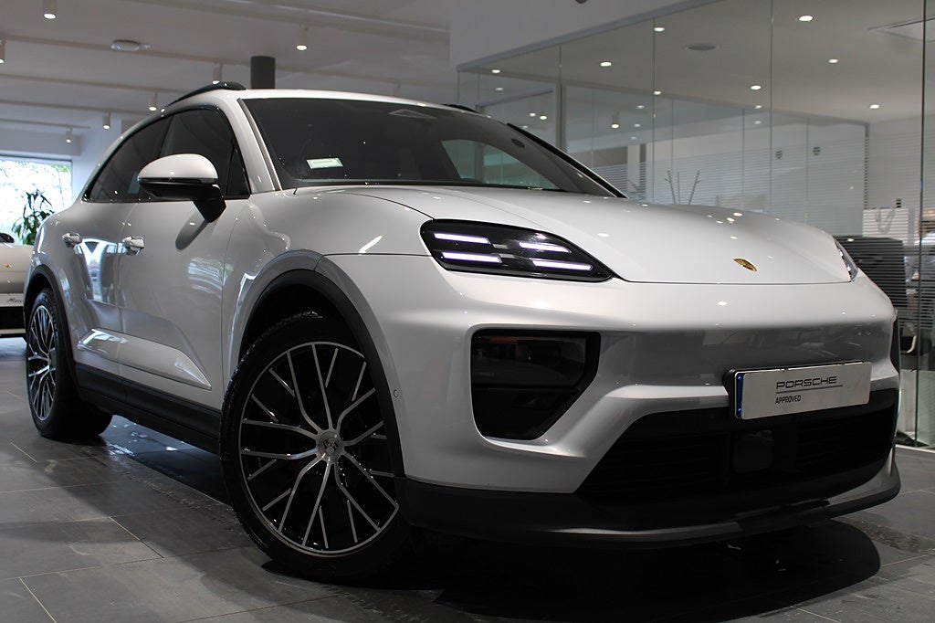 Porsche Macan 4 4