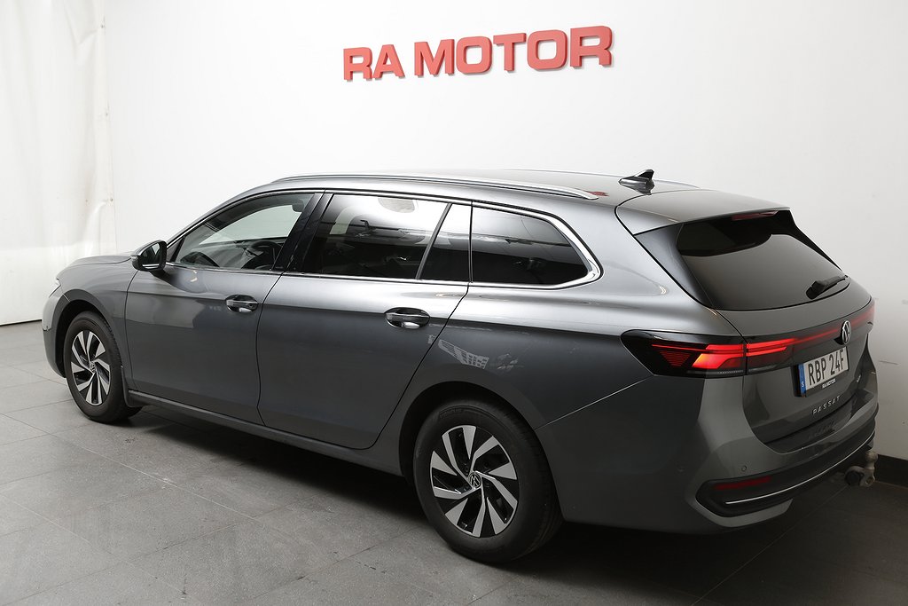 Volkswagen Passat Sportscombi 1,5 eTSI Business Värmare Drag 2025