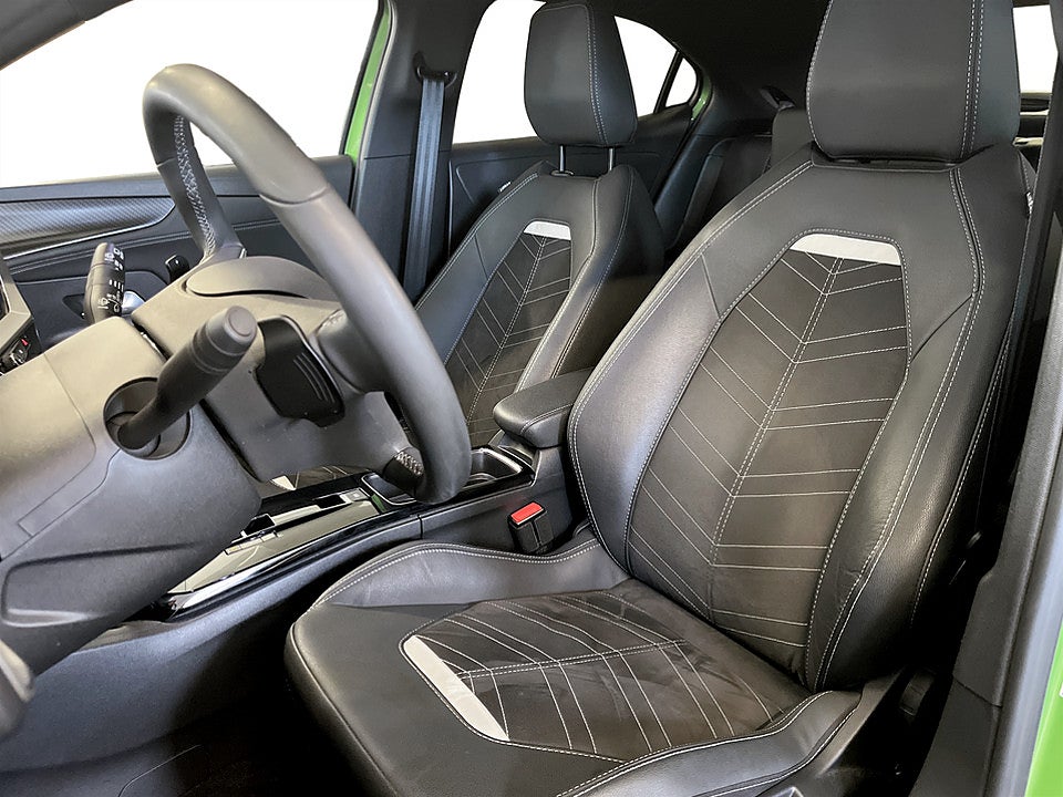 Bild på Opel Mokka Ultimate 1.2 Turbo 130hk Aut B-KAMERA CARPLAY RATTVÄRME
