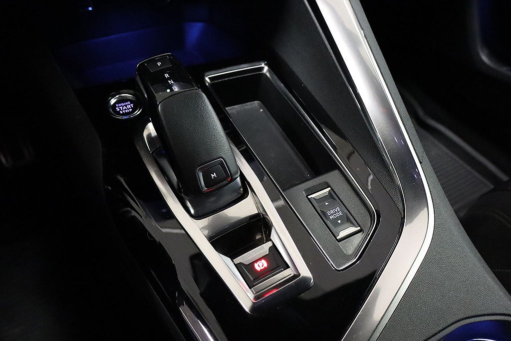 Bild på Peugeot 3008 GT 1.2 PT 130hk Aut - BACKKAMERA