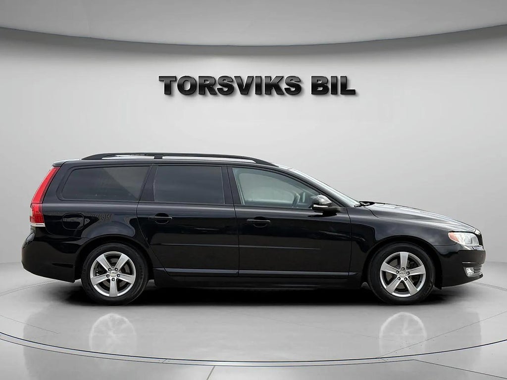 Volvo V70 D2 Geartronic Kinetic Värmare Drag 14900 mil - miniatyr 7