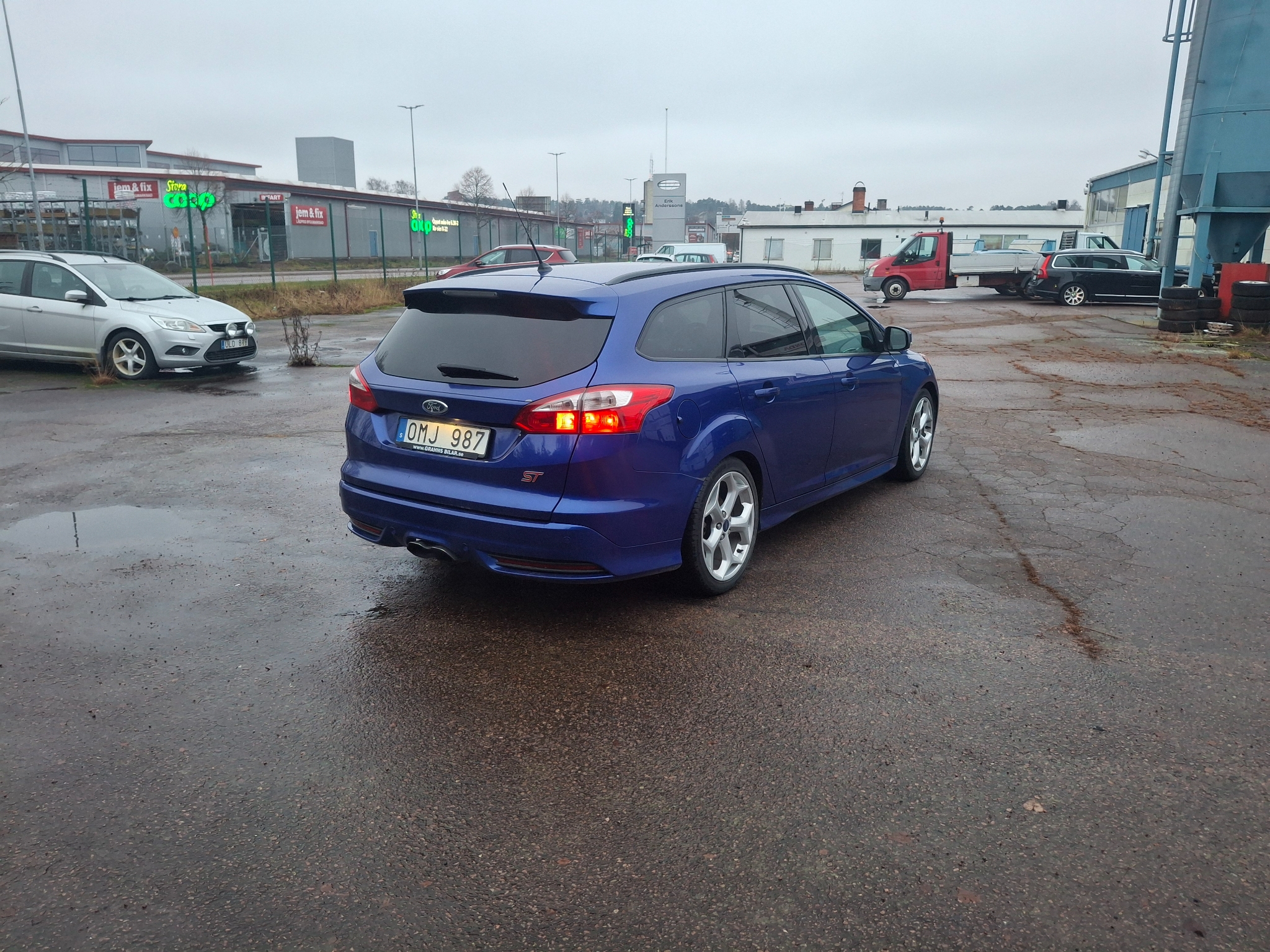 Ford Focus ST Kombi ST Euro 5 2013, kuva 3/43