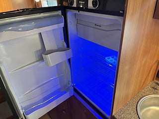 Husbil-integrerad Dethleffs ESPRIT I 6810 17 av 26