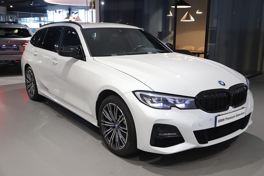 BMW 330e xDrive Touring M Sport / Rattvärme