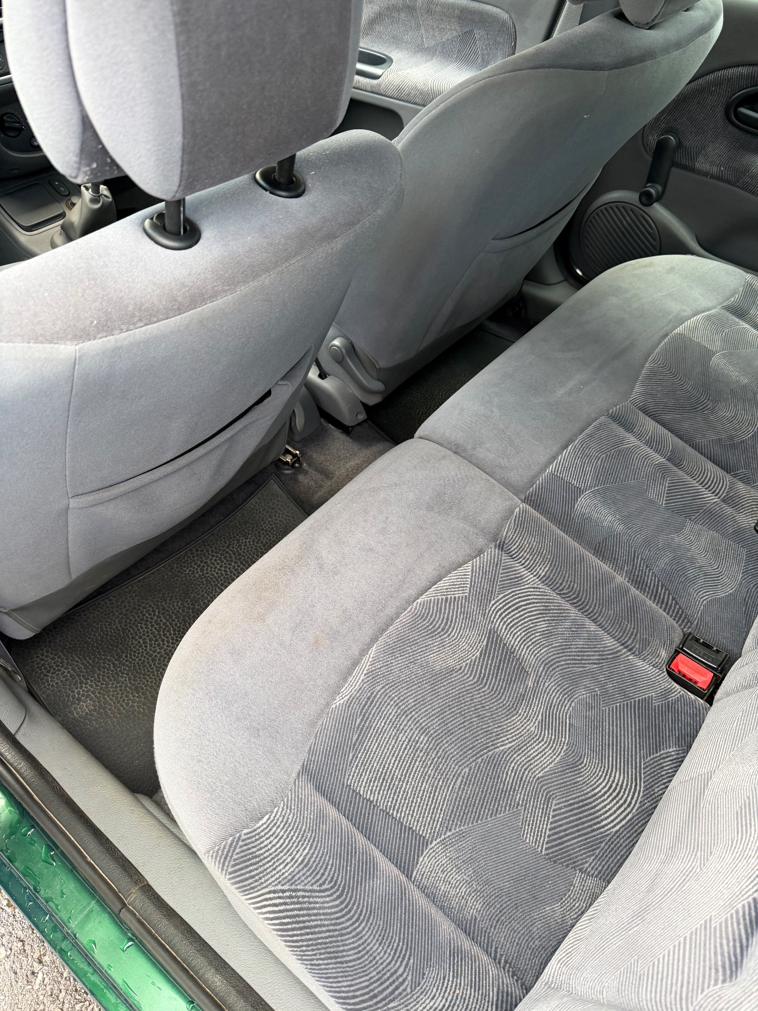 Renault Clio 5-dörrars Halvkombi 1.4 2001, bild 7/34