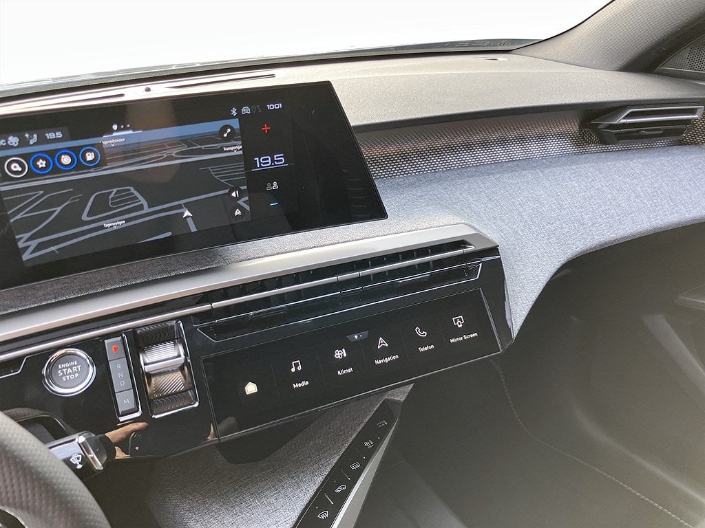 Bild på Peugeot 5008 GT Hybrid 145hk Aut 7-SITS - DEMO, Nya Vinterhjul ingår