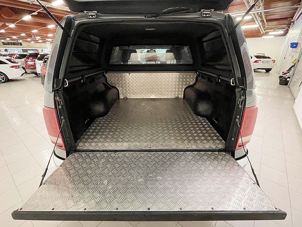 Volkswagen Amarok DoubelCab 2,8T 2,0 180Hk 4Motion Automat D-Värmare