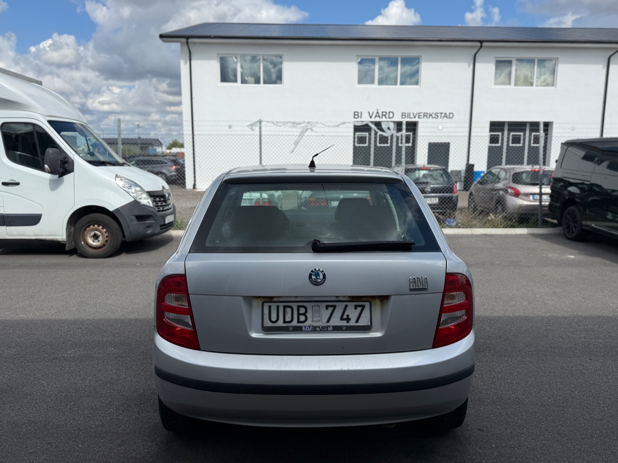 Skoda Fabia Ny besiktigad 2003, bild 2/10