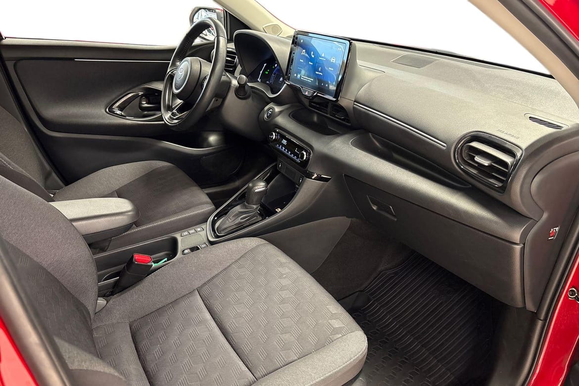 Toyota Yaris 2024, bild 7/10