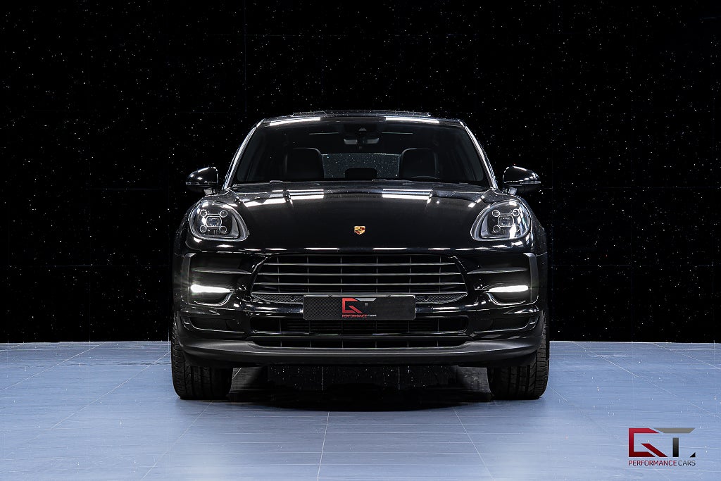 Porsche Macan Nordic PDK Pano 21" RS Spyder Power Steering+ Carplay