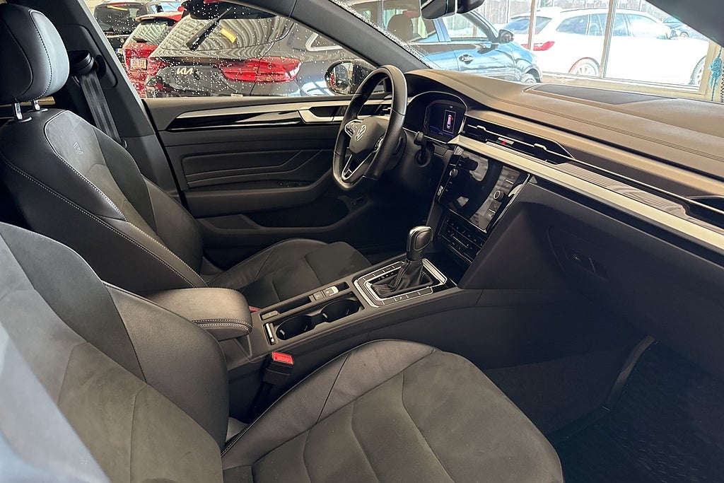 Volkswagen Arteon Shooting Brake 2.0 TDI 4Motion R-Line Drag Värmare Kame miniatyr 12