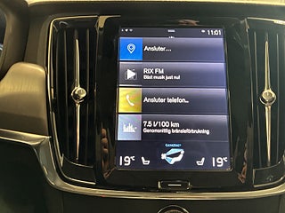 Volvo V90 Cross Country D4 AWD Inscription Pro Dragkrok Dvärme Bkamera S&V-däck – bild 11