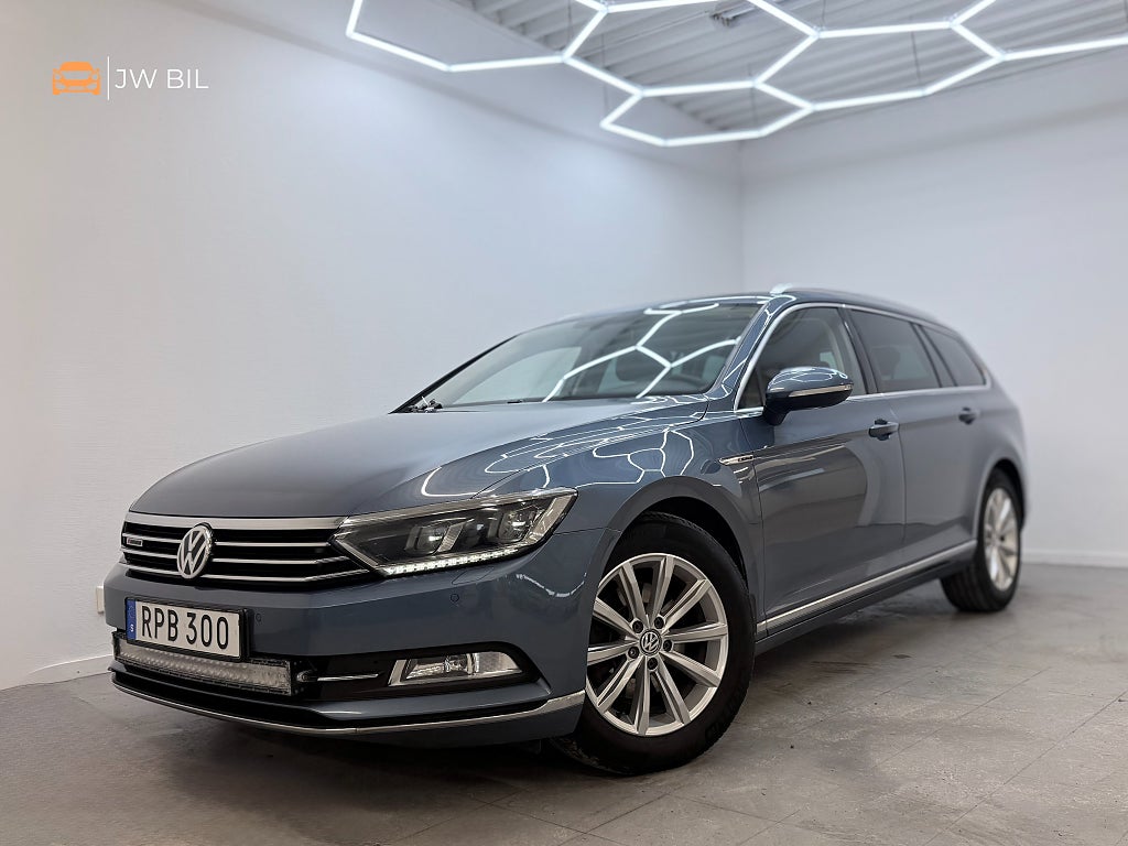 Volkswagen Passat Sportscombi 2.0 TDI 4Motion GT Dragkrok M-Värm B-Kamera