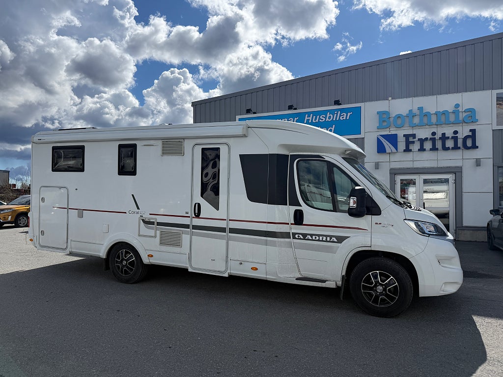 Adria Coral 670 SL 
