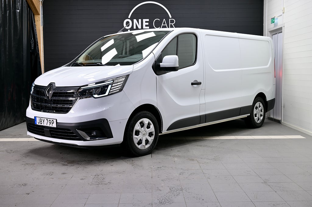 Renault trafic 2.0 Blue dCi EDC MOMS X-Lång Inredning 150hk