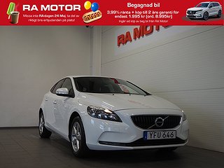 Halvkombi Volvo V40 1 av 23