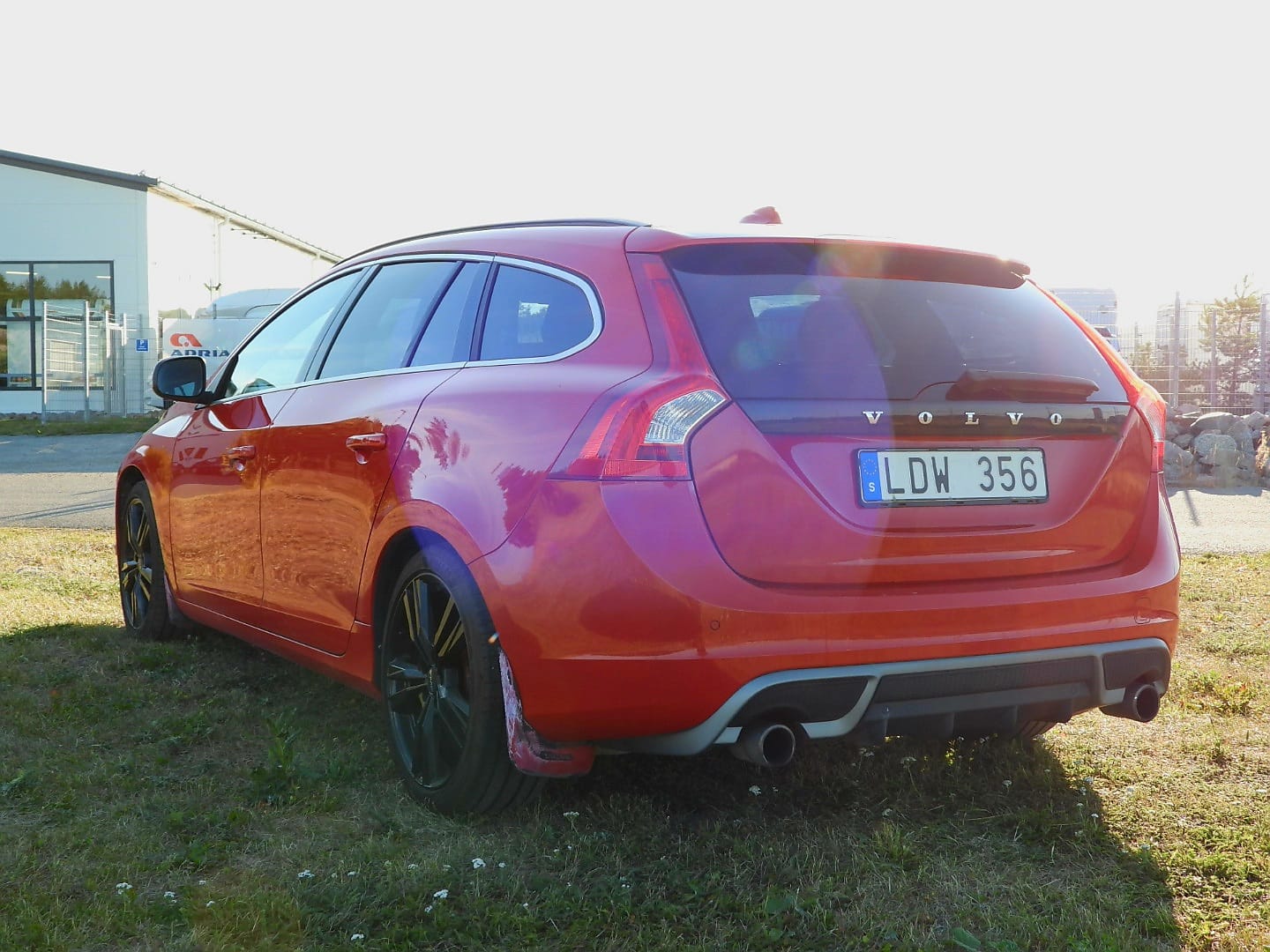 Volvo V60 D3 Geartronic R-Design 2011, bild 2/52