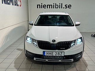 Skoda Octavia Scout 4x4 Premium Drag Canton Dvärm GPS SoV
