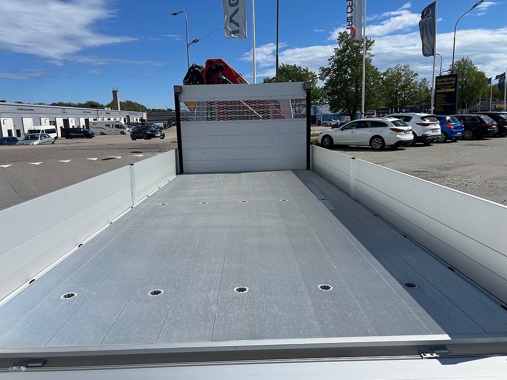 Iveco Daily 72C18 A8 Kranbil Palfinger Kran Fullutrustad