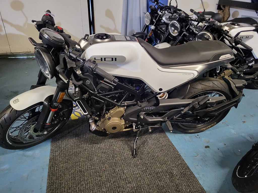 Husqvarna Vitpilen  401