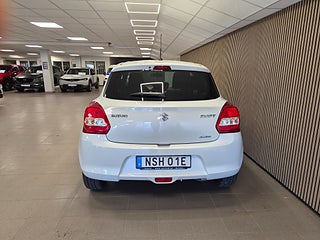 Suzuki Swift 1.2 Dualjet DOHC 16V VVT AllGrip Euro 6 — bild 5 av 11