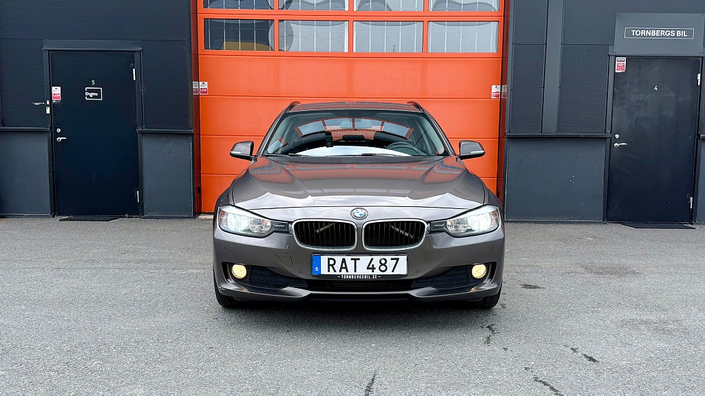 BMW 320D Touring Sport Line | Nybesiktigad UA