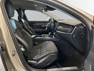 Volvo V90 Cross Country D4 AWD Automat Momentum Kiruna-körd/D&M-Värm/S&V-däck – bild 10