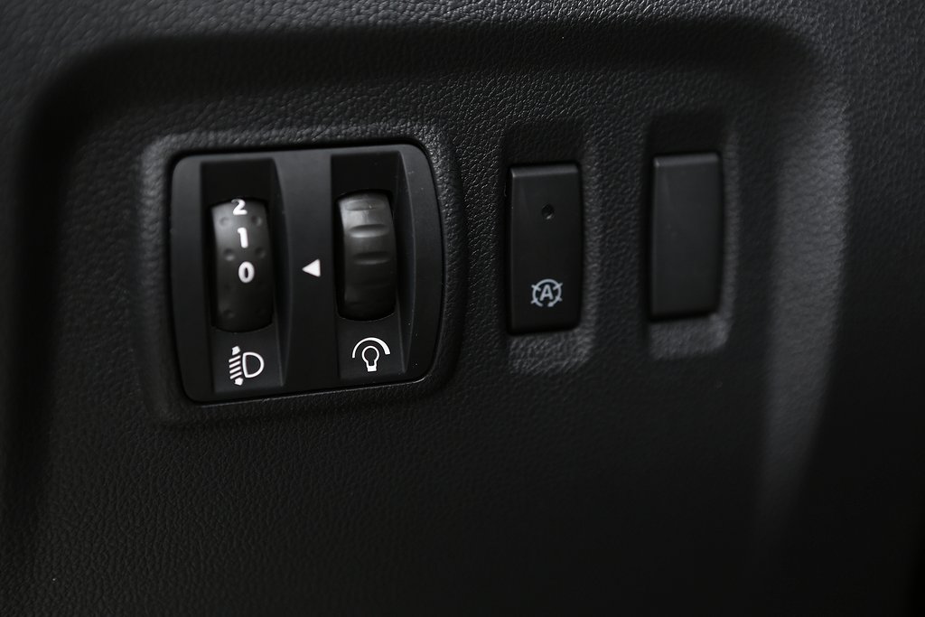 Renault Captur 1,2 TCe EDC Aut Navi Backkamera 2018