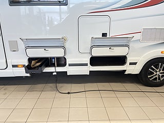 Husbil-integrerad Kabe TM I 760 LGB 8 av 31