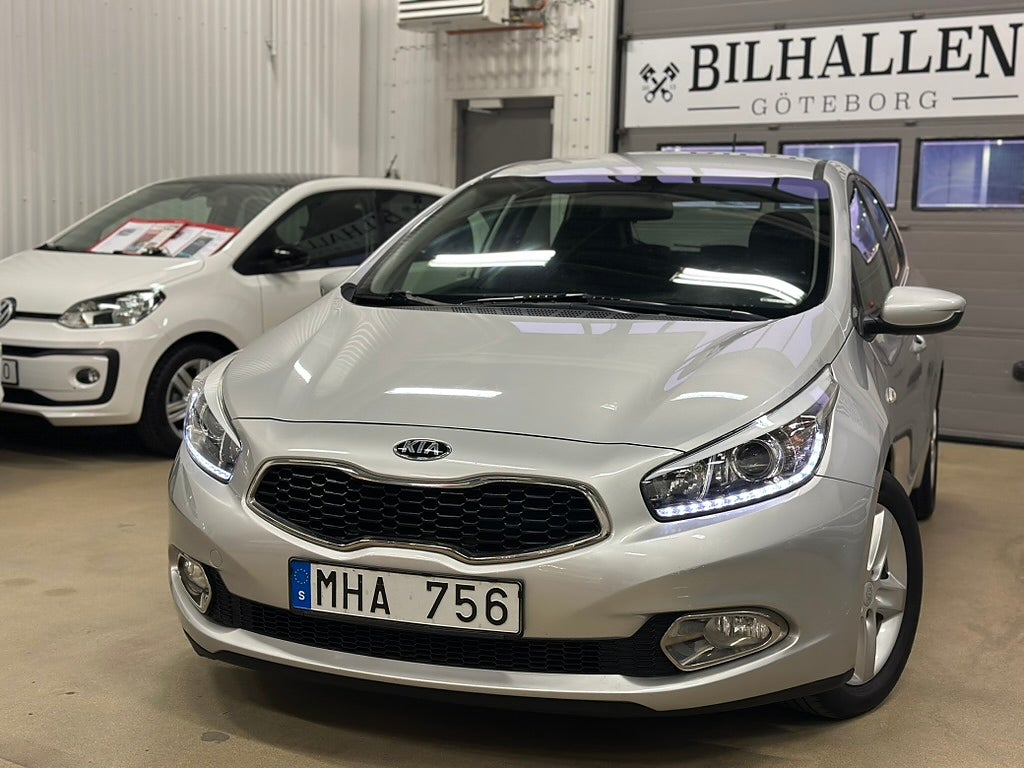 Kia Ceed 1.4CVVT(99hk)Bluetooth P-Sensor NyKoppling 2Brukare 