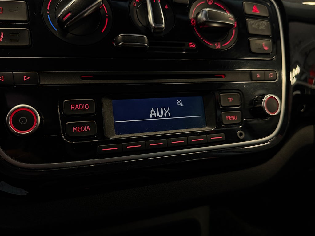 Volkswagen UP! 2013 - miniatyr 17