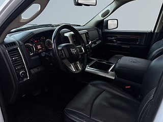 RAM 1500 V8 4×4 TorqueFlite Drag/Navi/Rattvärm/Elstol/Kamera – bild 7