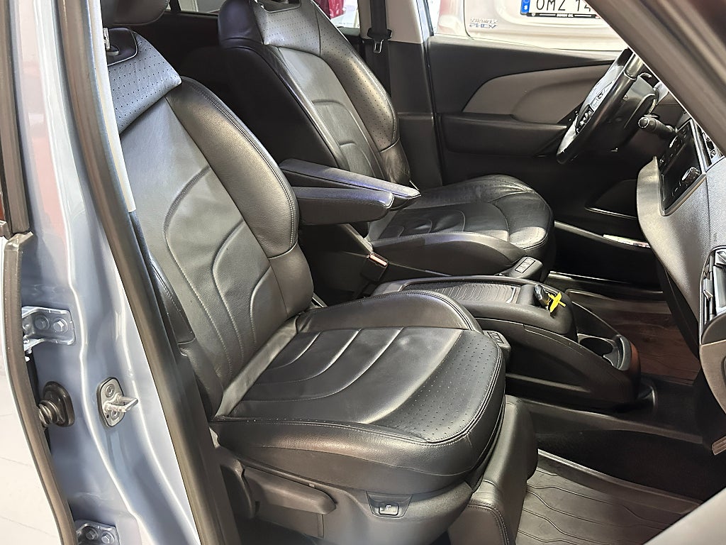Citroën Grand C4 Picasso 2.0 HDi 150hk EAT 7-sits Exclusive Dragkrok, Bakkamera  thumbnail