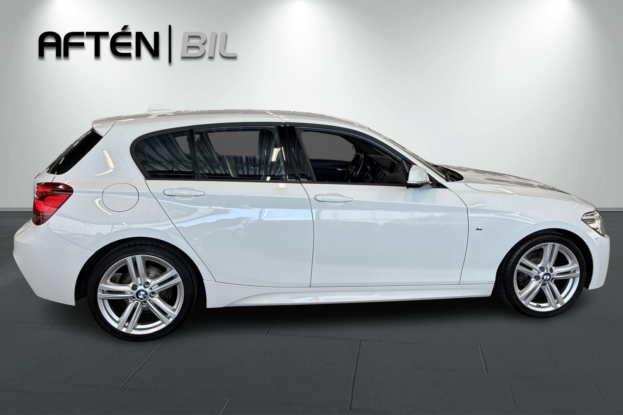 BMW 116 i M Sport Manuell 2015, bild 7/50