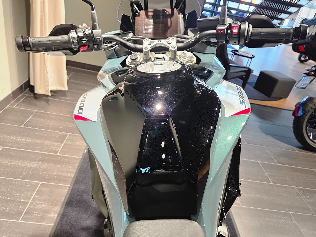 BMW S1000XR/2026/För beställning/Touring/sport