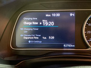 Halvkombi Nissan Leaf 20 av 23