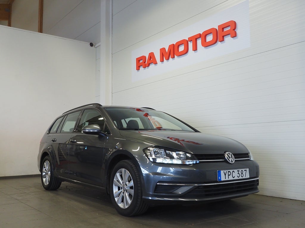 Volkswagen Golf Sportscombi 1.0 TSI DSG Dragkrok Backkamera M-Värmare 2018