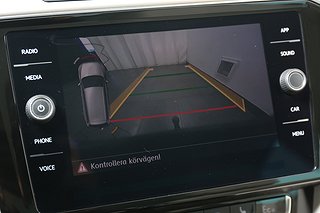 Kombi Volkswagen Passat 24 av 28