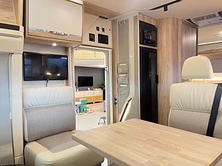 Husbil-halvintegrerad Eura Mobil PRS 720 EB 13 av 28