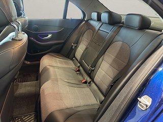 Sedan Mercedes-Benz C 10 av 13