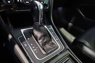 Halvkombi Volkswagen Golf 23 av 28