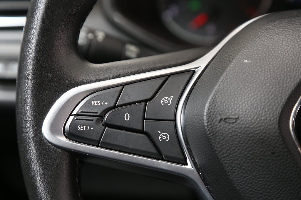 Renault Clio 1,0 TCe XTRONIC-CVT Equilibre Aut CarPlay Leasbar 2023
