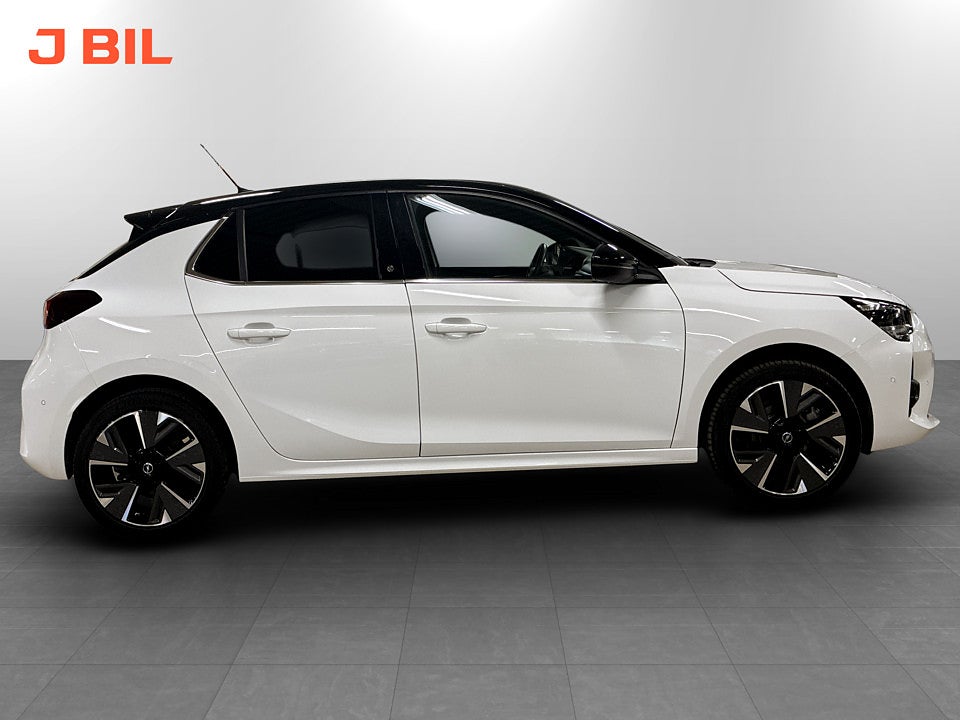 Bild på Opel Corsa-e Ultimate 50kWh 136hk Aut B-KAMERA NAVI