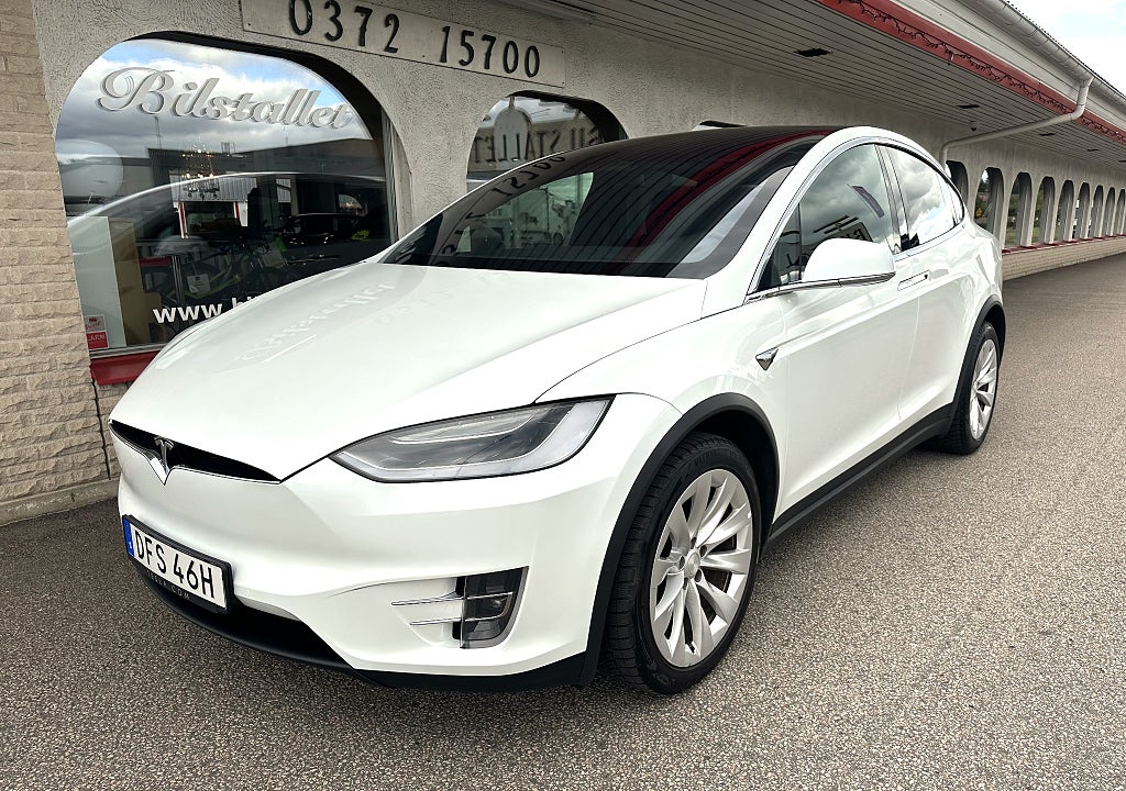 Tesla Model X Long Range 7-sits 4WD 1 Ägare 573 Hkr Uttagen Mars -20 