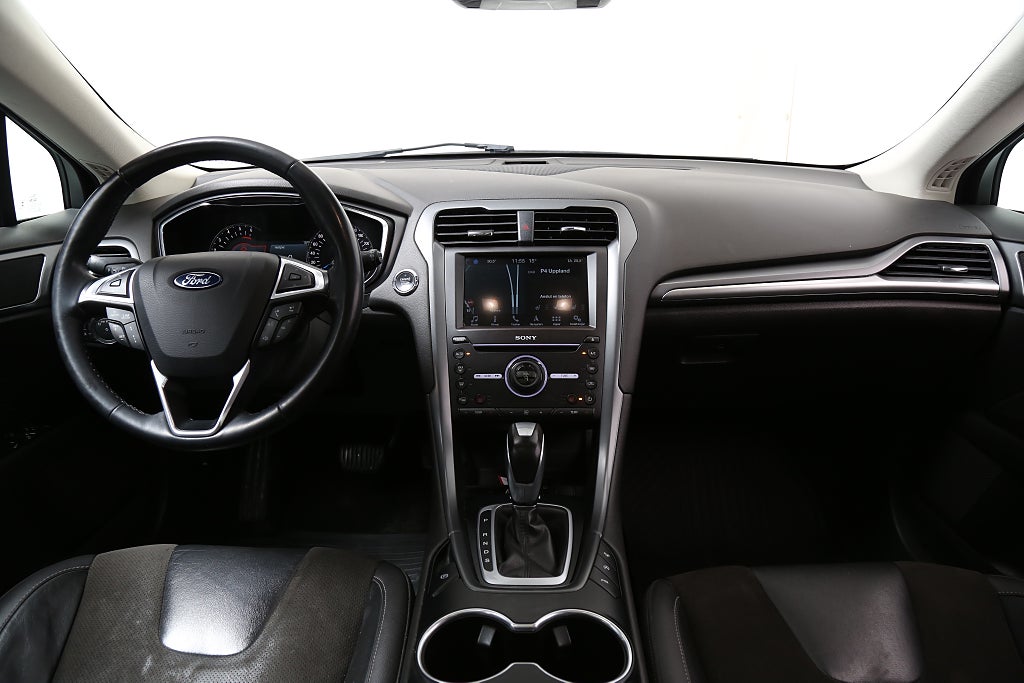 Ford Mondeo 2,0 TDCi 180hk Business Aut Kombi Panorama Värmare Drag