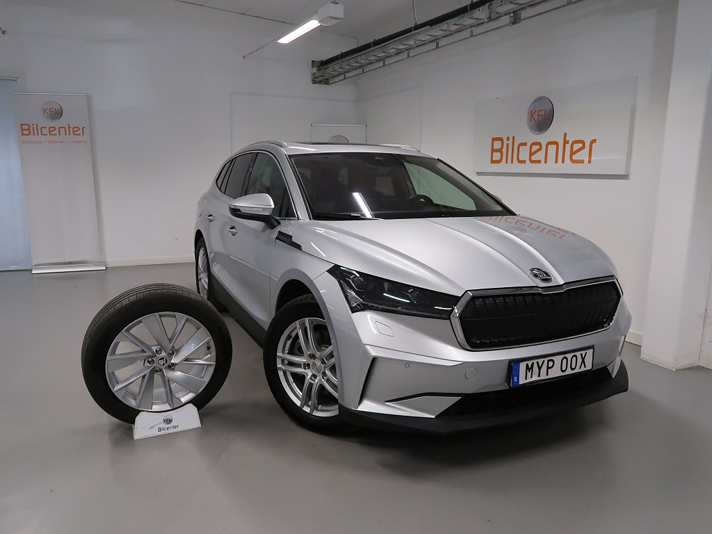 Skoda Enyaq iV *3,99% RÄNTA* 80 V-Däck ingår Navi-Kamera-Pano-Elstol-S